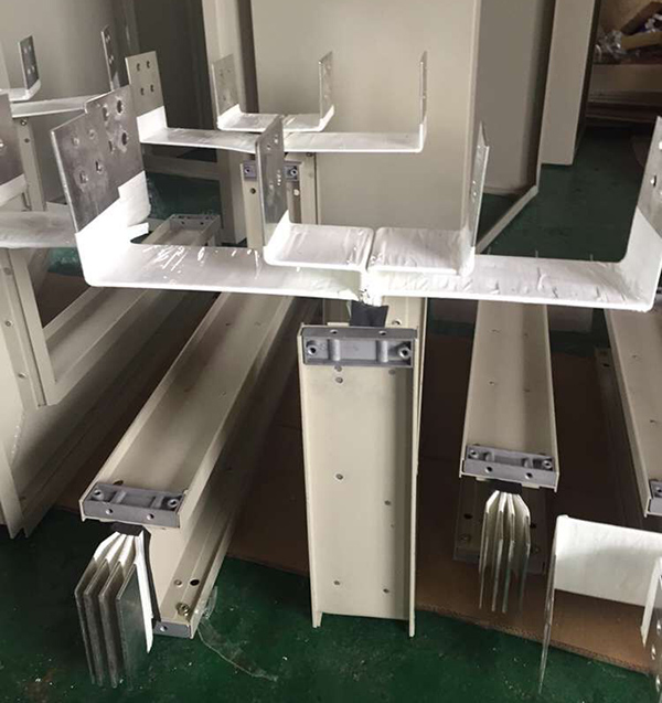 封閉式母線(xiàn)槽